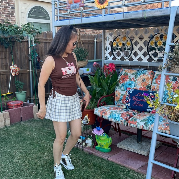 Meet your Posher, Princess - Picture 7 of 9